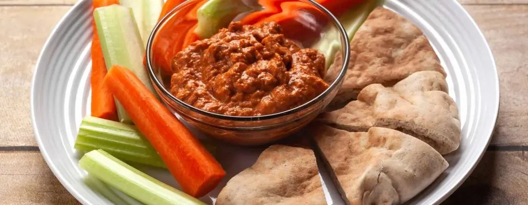 Trempette muhammara (poivron rouge et noix de Grenoble)